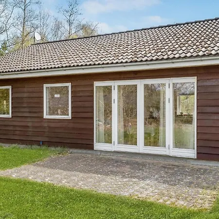 In Ebeltoft With Kitchen * Øksenmølle