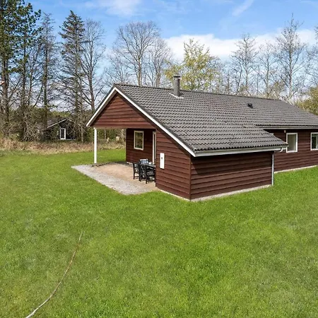 In Ebeltoft With Kitchen Holiday home