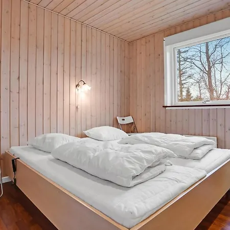 Stunning Home In Ebeltoft With Wifi *
