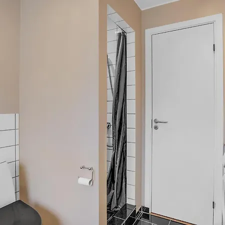 Stunning Home In Ebeltoft With Wifi